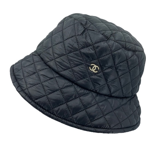 Nordstrom Accessories - SOLD Quilted Crystal Logo French Bucket Hat